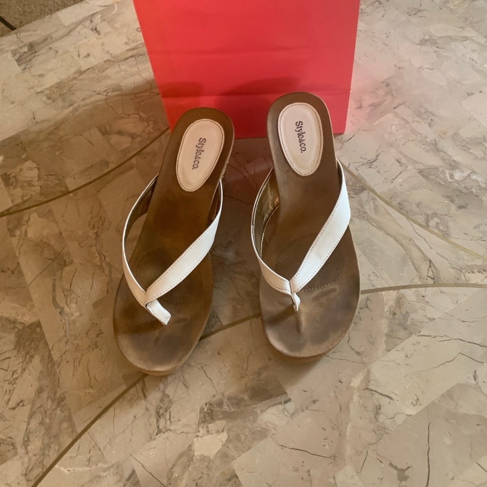 White wedge thong sandal